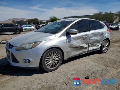 2014 FORD FOCUS TITANIUM 1FADP3N26EL299837 - główne zdjęcie licytacji z USA - miniatura