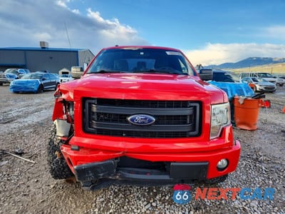 Piąte zdjęcie samochodu w środku: 2013 FORD F150 SUPER CAB VIN:1FTFX1EF3DFC95039 - miniatura