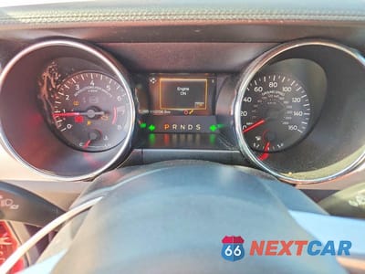 Zdjęcie 9 z 11 samochodu: 2015 FORD MUSTANG VIN:1FATP8UH0F5352858 - miniatura