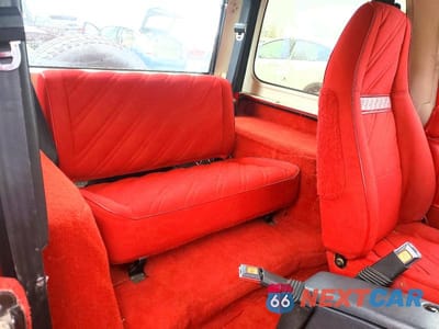 Zdjęcie 11 z 13 samochodu: 1992 JEEP WRANGLER / YJ RENEGADE VIN:2J4FY69S7NJ526934 - miniatura