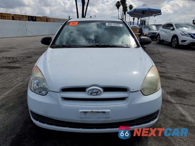 Piąte zdjęcie samochodu w środku: 2007 HYUNDAI ACCENT GS VIN:KMHCM36C77U044418 - miniatura