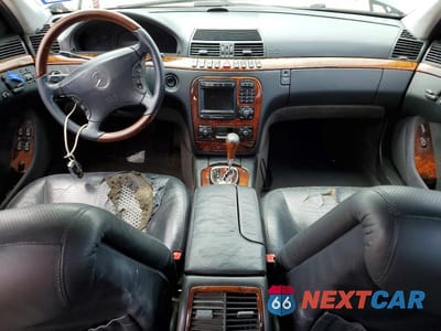 Zdjęcie 8 z 12 samochodu: 2001 MERCEDES-BENZ S 500 VIN:WDBNG75J41A185479 - miniatura