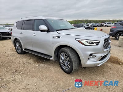 Czwarte zdjęcie samochodu z boku: 2020 INFINITI QX80 LUXE VIN:JN8AZ2NE9L9255177 - miniatura