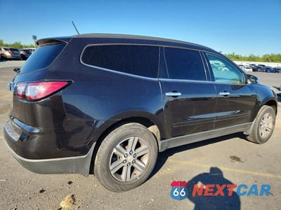 Trzecie zdjęcie samochodu z tyłu: 2015 CHEVROLET TRAVERSE LT VIN:1GNKRGKD5FJ196437 - miniatura