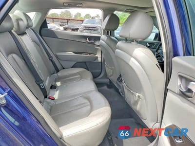 Zdjęcie 10 z 12 samochodu: 2016 KIA OPTIMA VIN:5XXGU4L36GG005700 - miniatura