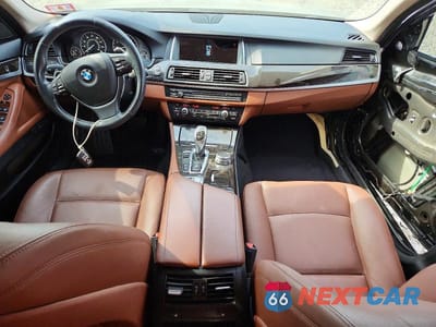 Zdjęcie 8 z 13 samochodu: 2016 BMW I535 VIN:WBA5B3C5XGD549875 - miniatura