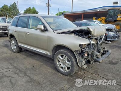Czwarte zdjęcie samochodu z boku: 2005 VOLKSWAGEN TOUAREG 4.2 VIN:WVGCM77L25D005612 - miniatura