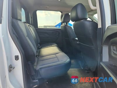 Zdjęcie 10 z 12 samochodu: 2017 NISSAN TITAN XD S VIN:1N6BA1F34HN547684 - miniatura