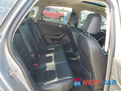 Zdjęcie 10 z 12 samochodu: 2020 VOLKSWAGEN JETTA SEL PREMIUM VIN:3VWGB7BU2LM072219 - miniatura