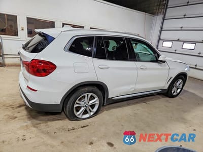 Trzecie zdjęcie samochodu z tyłu: 2019 BMW X3 SDRIVE30I VIN:5UXTR7C55KLF24234 - miniatura