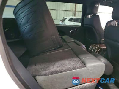 Zdjęcie 11 z 13 samochodu: 2016 LAND ROVER RANGE ROVER SUPERCHARGED VIN:SALGS3EF5GA282897 - miniatura