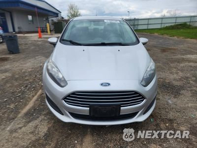 Piąte zdjęcie samochodu w środku: 2017 FORD FIESTA SE VIN:3FADP4BJXHM161741 - miniatura