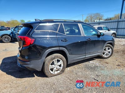 Trzecie zdjęcie samochodu z tyłu: 2021 GMC TERRAIN SLE VIN:3GKALTEV4ML310764 - miniatura
