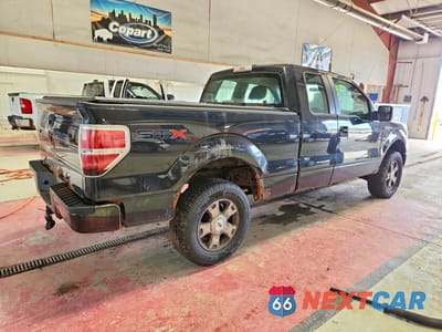 Trzecie zdjęcie samochodu z tyłu: 2010 FORD F150 SUPER CAB VIN:1FTEX1E81AFC47032 - miniatura