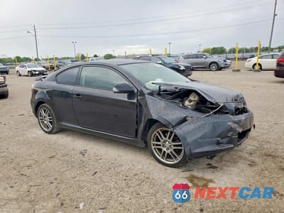 Czwarte zdjęcie samochodu z boku: 2008 SCION TC BASE VIN:JTKDE167080258729 - miniatura
