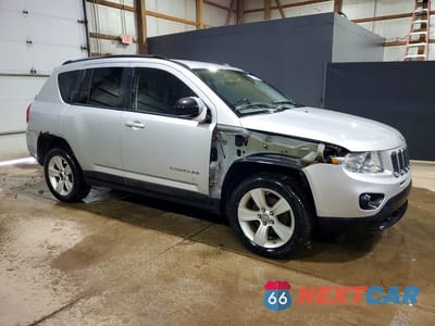 Czwarte zdjęcie samochodu z boku: 2011 JEEP COMPASS SPORT VIN:1J4NT1FA0BD137528 - miniatura