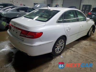 Trzecie zdjęcie samochodu z tyłu: 2011 HYUNDAI AZERA LIMITED VIN:KMHFC4DF5BA544297 - miniatura