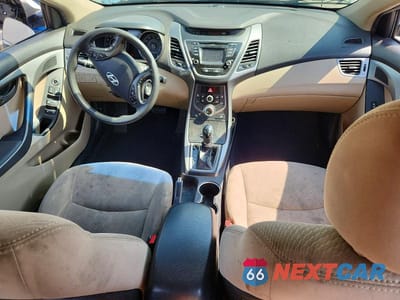 Zdjęcie 8 z 12 samochodu: 2014 HYUNDAI ELANTRA SE VIN:5NPDH4AE8EH507427 - miniatura