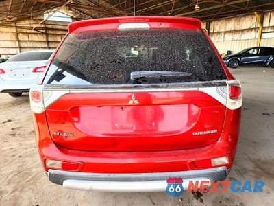 Zdjęcie 6 z 13 samochodu: 2015 MITSUBISHI OUTLANDER SE VIN:JA4AD3A36FZ003731 - miniatura