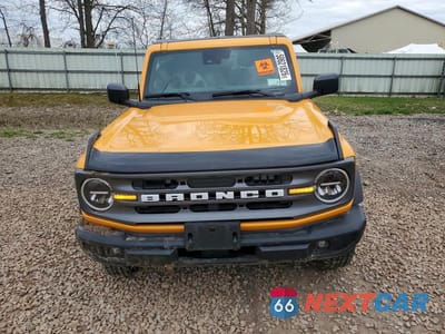 Piąte zdjęcie samochodu w środku: 2022 FORD BRONCO BASE VIN:1FMDE5AP7NLB78839 - miniatura