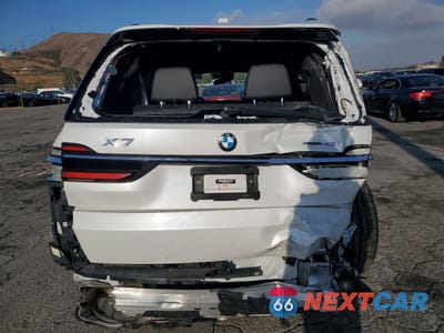 Zdjęcie 6 z 13 samochodu: 2023 BMW X7 XDRIVE40I VIN:5UX23EM03P9P31050 - miniatura