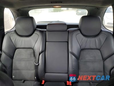 Zdjęcie 10 z 12 samochodu: 2010 PORSCHE CAYENNE GTS VIN:WP1AD2APXALA61550 - miniatura