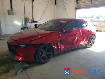 2021 MAZDA 3 PREMIUM JM1BPAML3M1306947 - główne zdjęcie licytacji z USA - miniatura