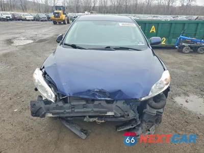 Piąte zdjęcie samochodu w środku: 2011 TOYOTA MATRIX BASE VIN:2T1KU4EE5BC724168 - miniatura