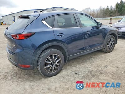 Trzecie zdjęcie samochodu z tyłu: 2018 MAZDA CX-5 TOURING VIN:JM3KFBCM7J0450027 - miniatura
