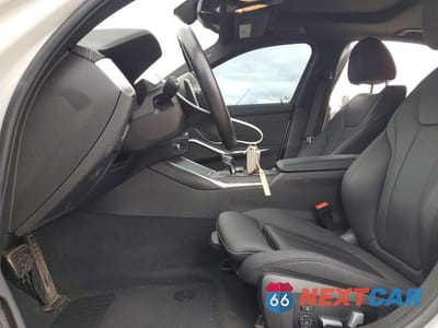 Zdjęcie 7 z 12 samochodu: 2021 BMW 330XE VIN:3MW5P9J04M8B82489 - miniatura