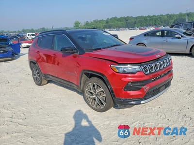 Czwarte zdjęcie samochodu z boku: 2025 JEEP COMPASS LIMITED VIN:3C4NJDCN9ST537778 - miniatura
