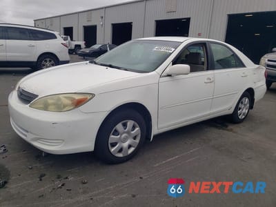 2003 TOYOTA CAMRY LE 4T1BE32K43U229641 - główne zdjęcie licytacji z USA - miniatura