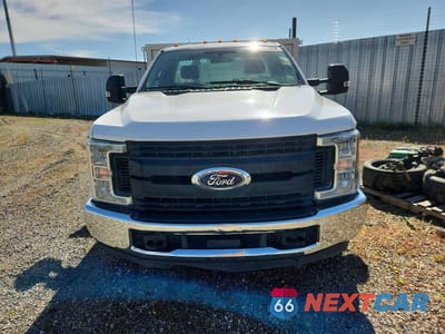 Piąte zdjęcie samochodu w środku: 2017 FORD F350 SUPER DUTY VIN:1FDRF3GT5HEB62028 - miniatura