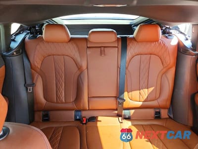 Zdjęcie 10 z 14 samochodu: 2022 BMW X6 M50I VIN:5UXCY8C04N9J15072 - miniatura