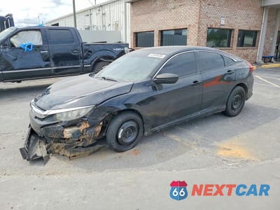 2017 HONDA CIVIC LX 19XFC2F5XHE028990 - główne zdjęcie licytacji z USA - miniatura