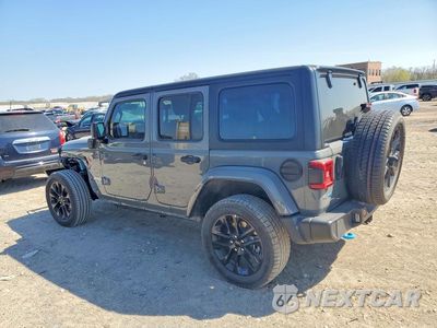 Drugie zdjęcie samochodu z przodu: 2023 JEEP WRANGLER SAHARA 4XE VIN:1C4JJXP6XPW703634 - miniatura
