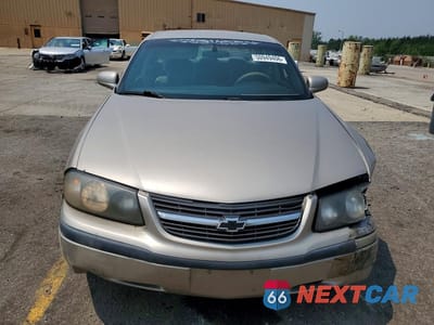 Piąte zdjęcie samochodu w środku: 2002 CHEVROLET IMPALA 4D LS VIN:2G1WF52E229205870 - miniatura