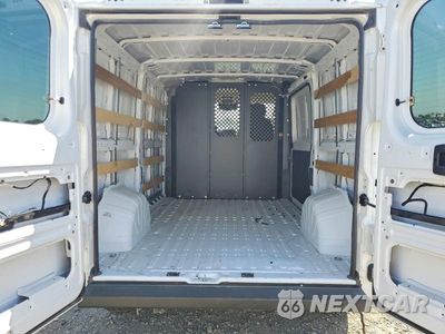 Zdjęcie 10 z 12 samochodu: 2025 RAM PROMASTER 2500 VIN:3C6LRVVG1SE543493 - miniatura
