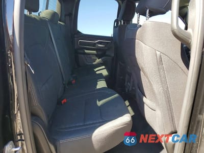 Zdjęcie 10 z 12 samochodu: 2025 RAM 1500 BIG HORN VIN:1C6RREBG8SN660871 - miniatura