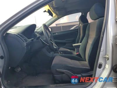 Zdjęcie 7 z 11 samochodu: 2003 HONDA ACCORD LX VIN:1HGCM56363A144457 - miniatura