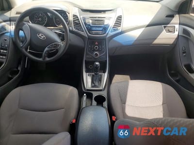 Zdjęcie 8 z 12 samochodu: 2015 HYUNDAI ELANTRA SE VIN:5NPDH4AE0FH646775 - miniatura