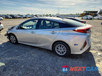 Drugie zdjęcie samochodu z przodu: 2017 TOYOTA PRIUS PRIME PREMIUM VIN:JTDKARFP2H3044042 - miniatura