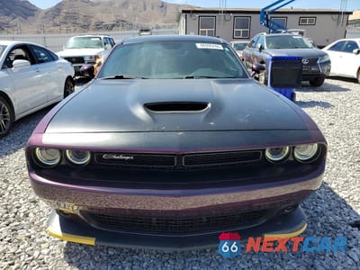 Piąte zdjęcie samochodu w środku: 2021 DODGE CHALLENGER R VIN:2C3CDZBTXMH506423 - miniatura