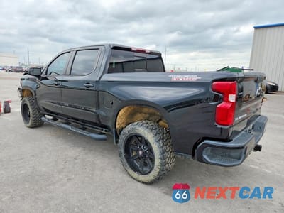 Drugie zdjęcie samochodu z przodu: 2022 CHEVROLET SILVERADO LTD K1500 LT TRAIL BOSS VIN:3GCPYFEL2NG157836 - miniatura