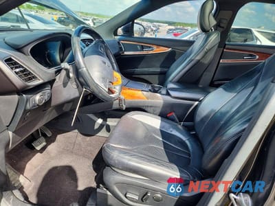 Zdjęcie 7 z 12 samochodu: 2016 LINCOLN MKX RESERVE VIN:2LMPJ6LP9GBL75322 - miniatura
