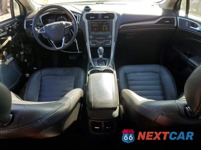 Zdjęcie 8 z 13 samochodu: 2016 FORD FUSION SE VIN:3FA6P0HD6GR291102 - miniatura