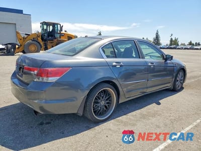Trzecie zdjęcie samochodu z tyłu: 2012 HONDA ACCORD EXL VIN:1HGCP2F80CA060491 - miniatura