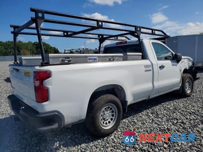 Trzecie zdjęcie samochodu z tyłu: 2021 CHEVROLET SILVERADO C1500 VIN:3GCNWAEK8MG382123 - miniatura