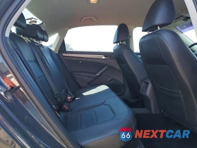 Zdjęcie 10 z 12 samochodu: 2017 VOLKSWAGEN PASSAT R-LINE VIN:1VWDT7A31HC062640 - miniatura