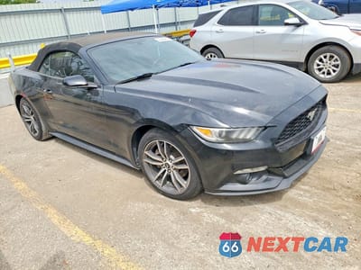 Czwarte zdjęcie samochodu z boku: 2016 FORD MUSTANG VIN:1FATP8UH0G5222113 - miniatura